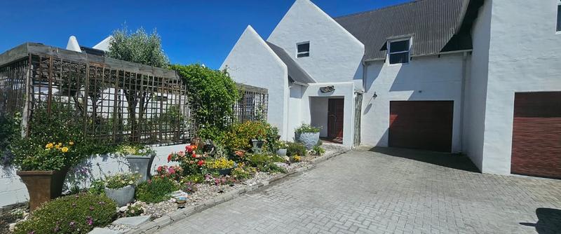 4 Bedroom Property for Sale in Dwarskersbos Western Cape